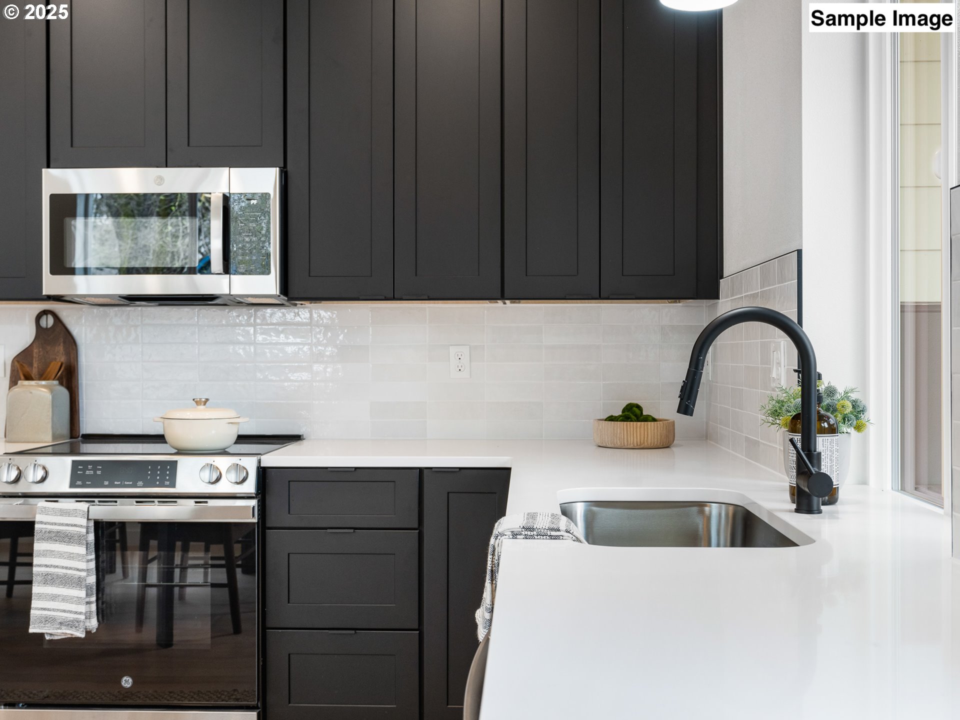 Photo #10: 135007355 Listing: Photo #10