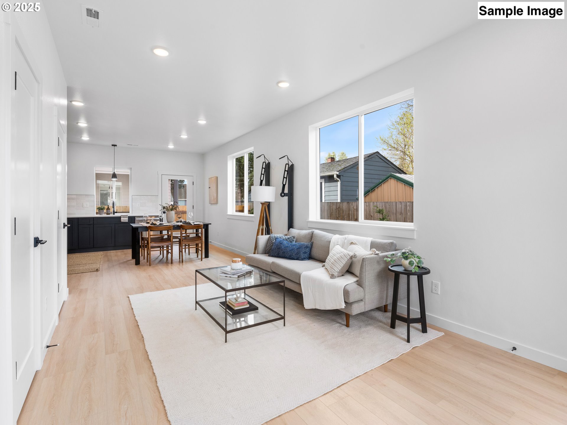 Photo #2: 135007355 Listing: Photo #2