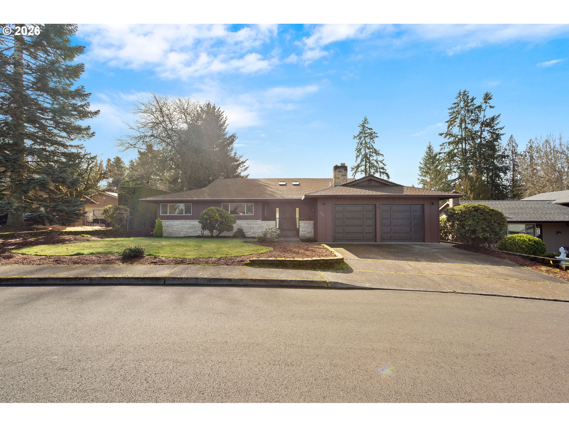 2474 NE Lindsey DR, Hillsboro, OR, 97124