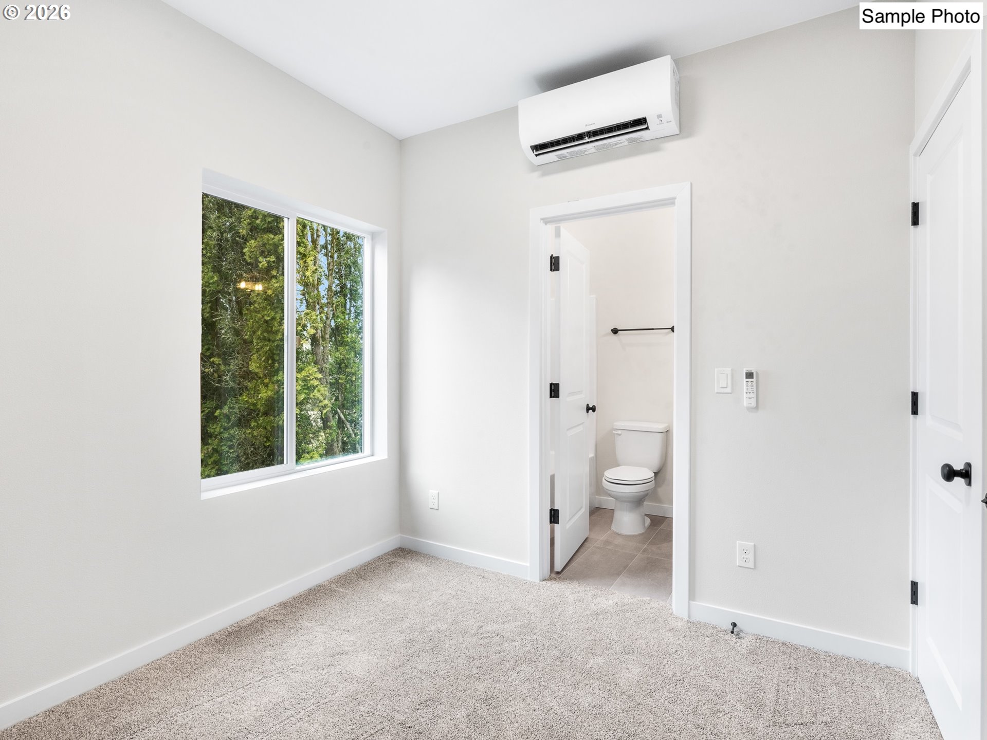 Photo #11: 135308051 Listing: Photo #11