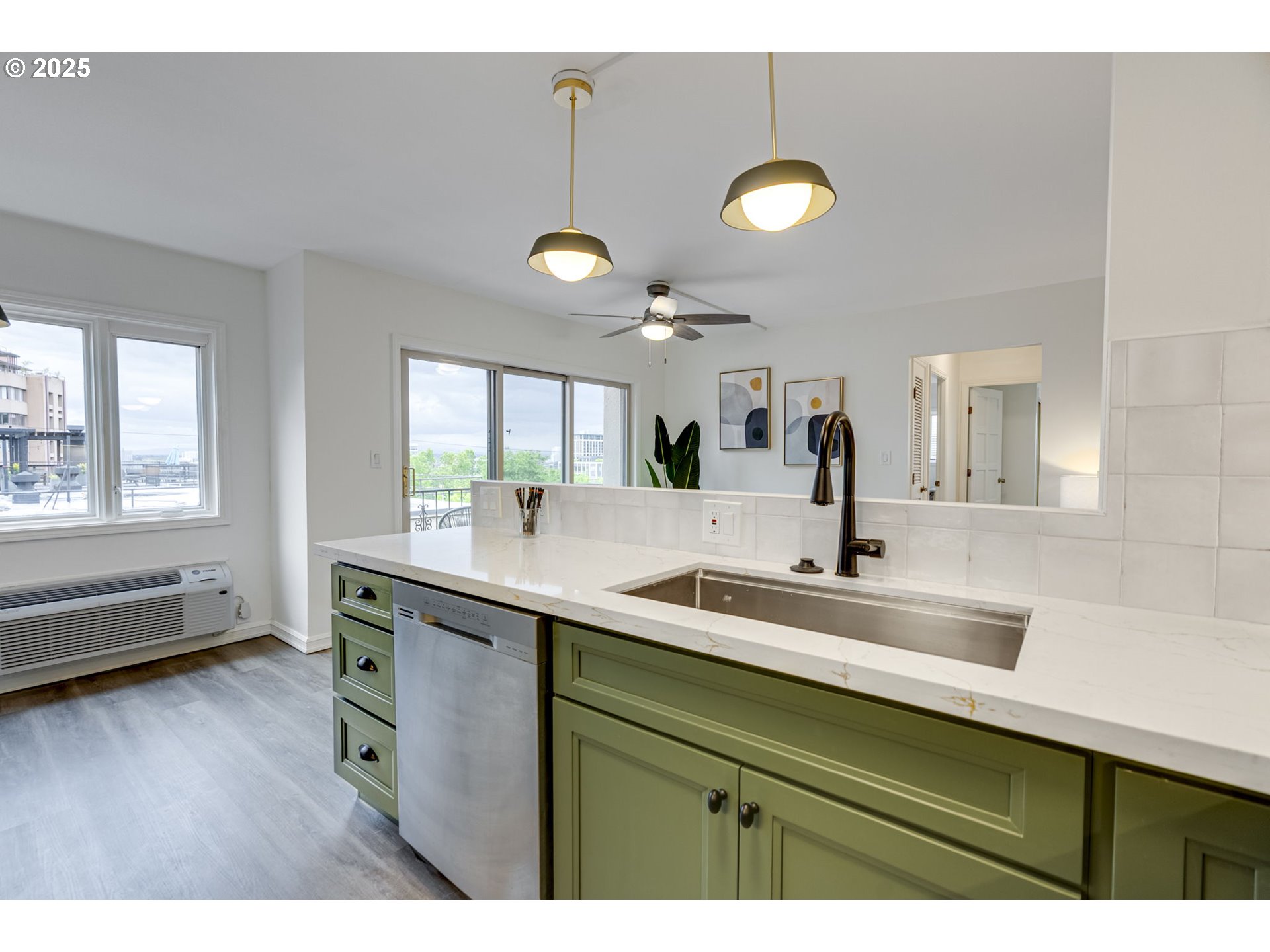 Photo #18: 135408098 Listing: Photo #18