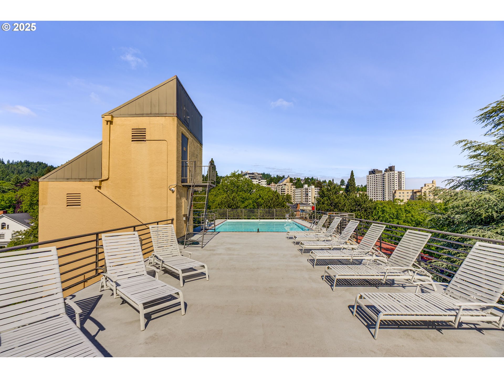 Photo #31: 135408098 Listing: Photo #31