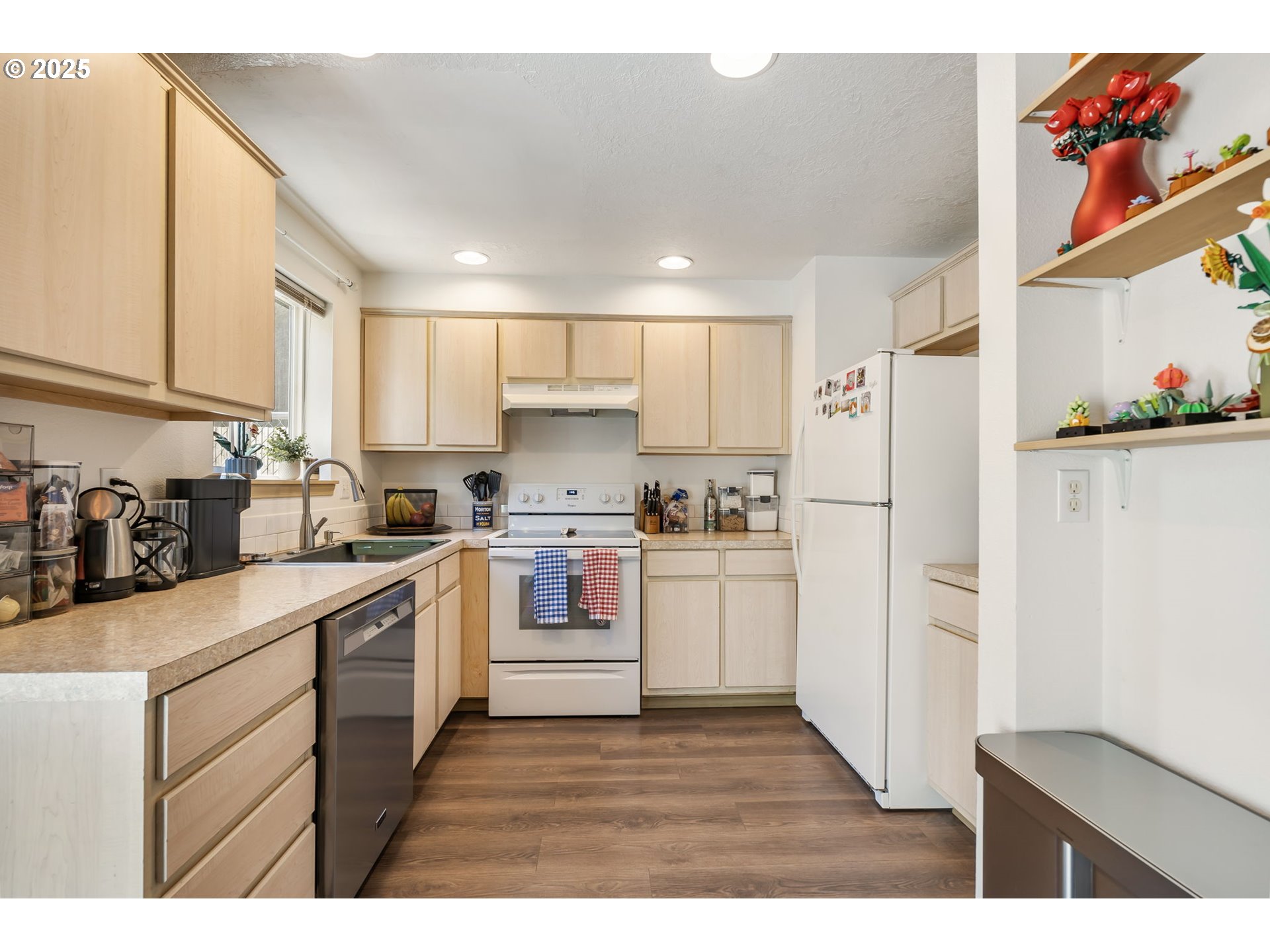 Photo #11: 135653533 Listing: Photo #11