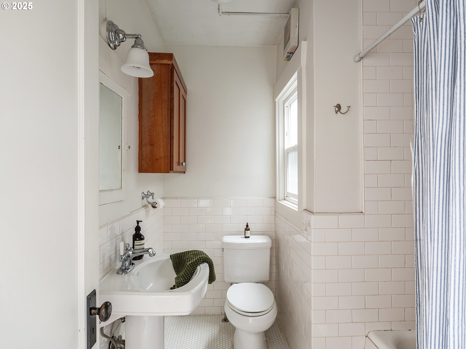 Photo #9: 135919019 Listing: Photo #9