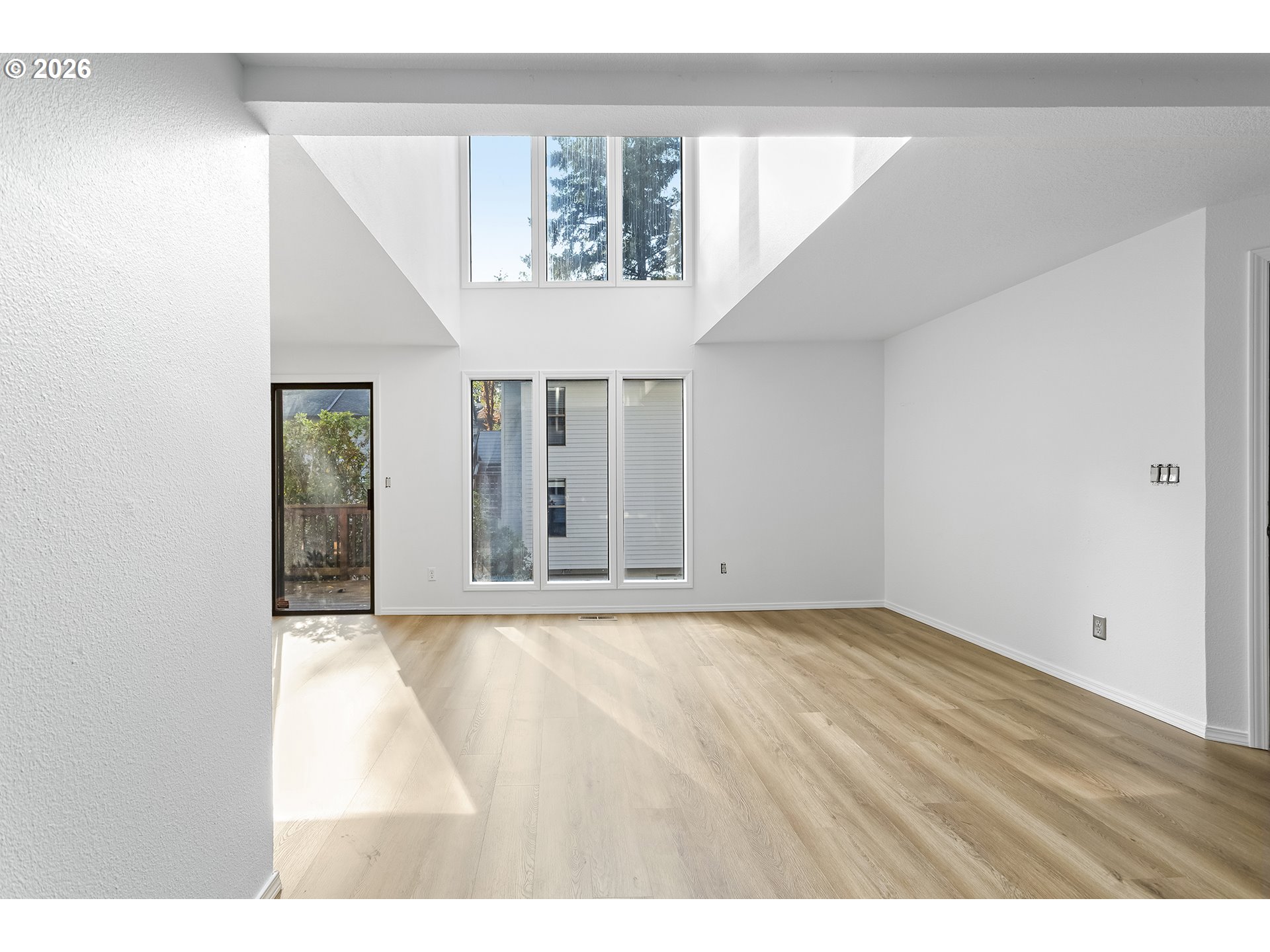 3676 SPRING LN, Lake Oswego, OR, 97035