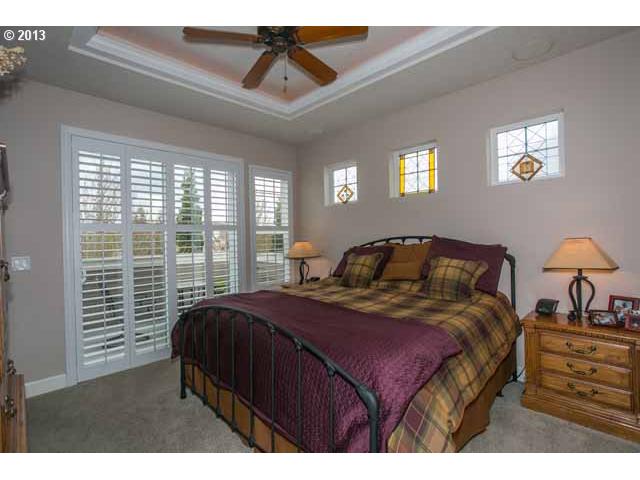 Bedroom, Primary
