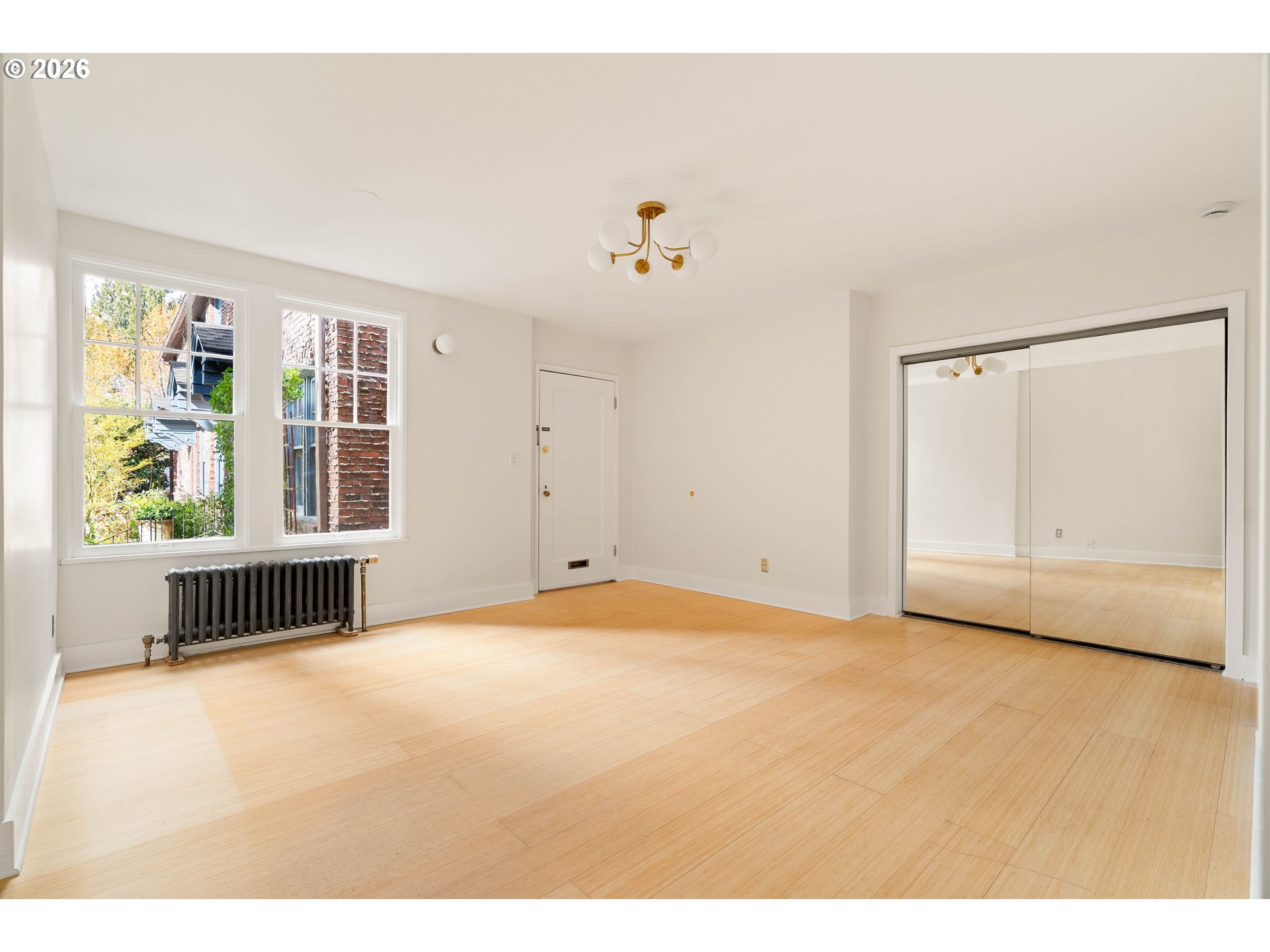 Photo #7: 137442617 Listing: Photo #7