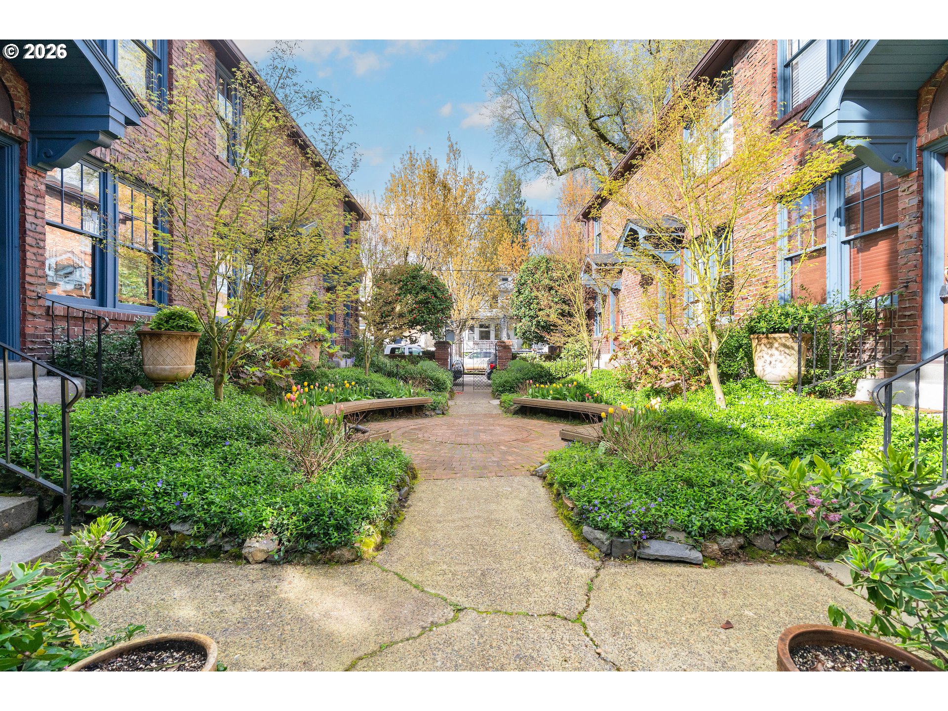 Photo #5: 137442617 Listing: Photo #5