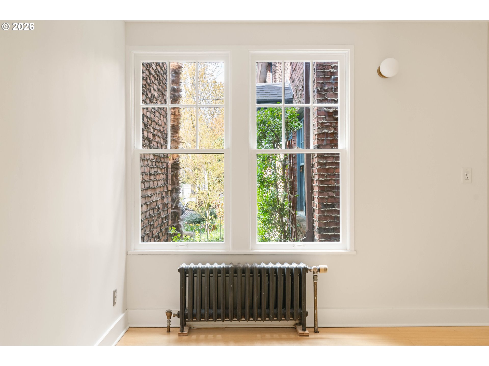 Photo #6: 137442617 Listing: Photo #6