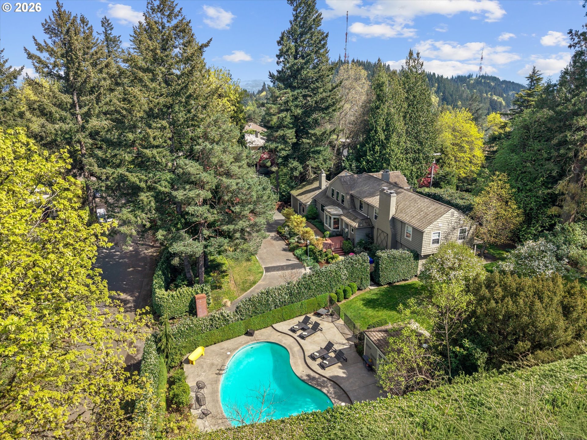 23044 SW ULSKY RD, West Linn, OR, 97068