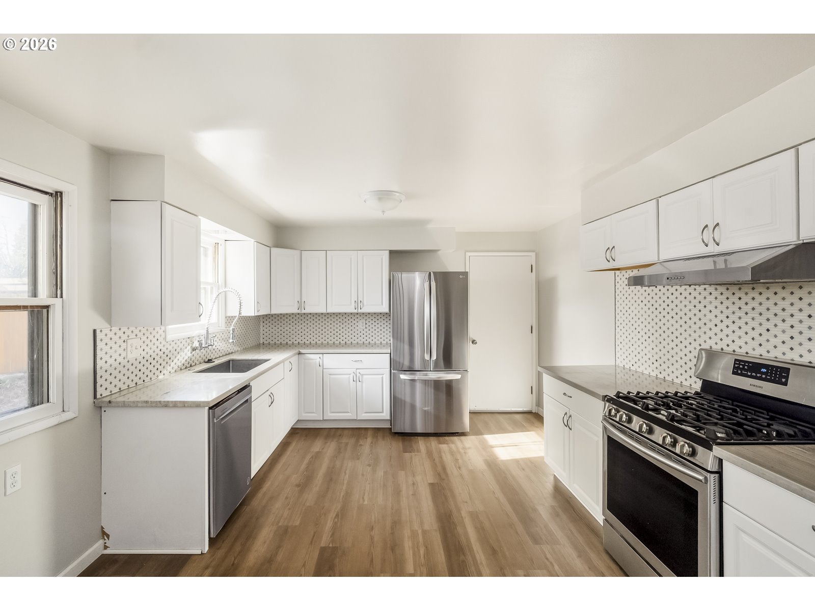 16560 SE HAIG DR, Portland, OR, 97236