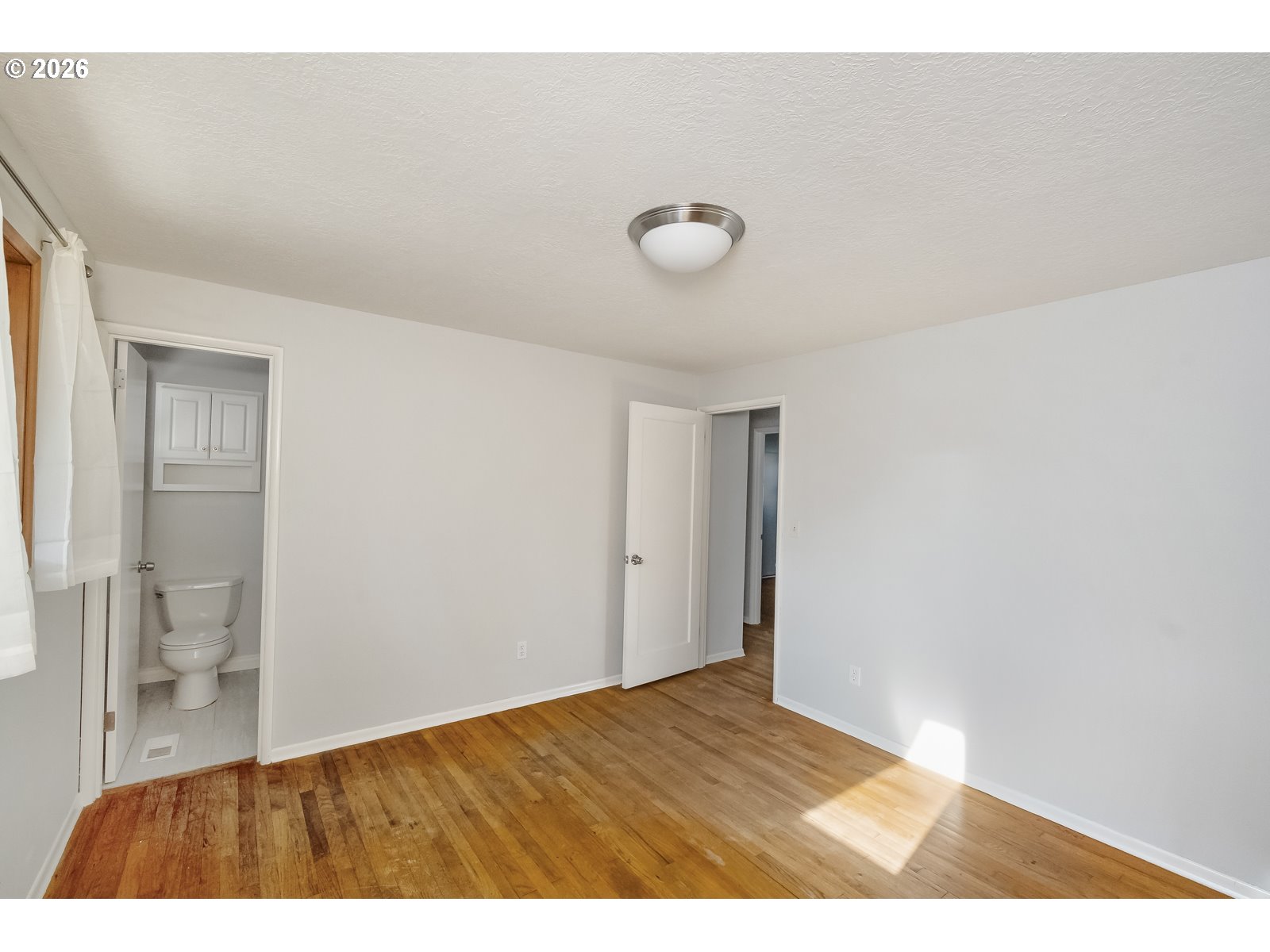 16560 SE HAIG DR, Portland, OR, 97236