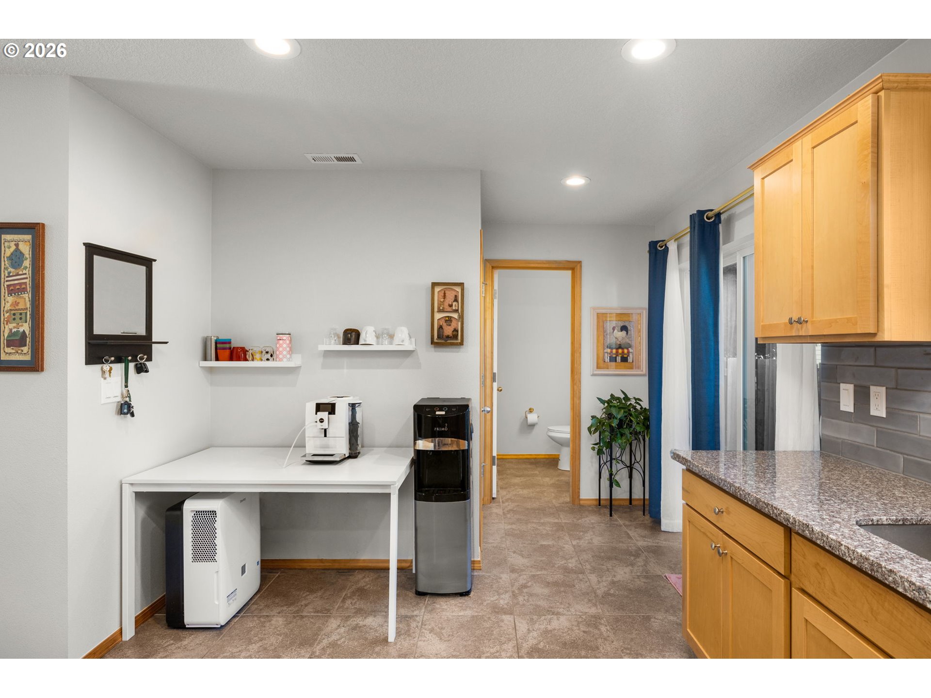 Photo #12: 137979079 Listing: Photo #12