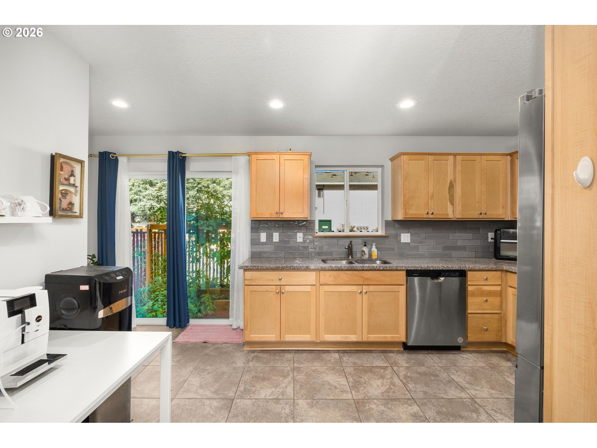 Photo #9: 137979079 Listing: Photo #9