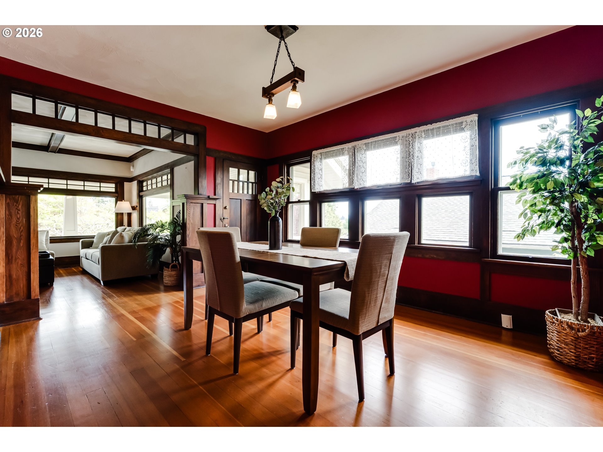 96 W 20TH AVE, Eugene, OR, 97405