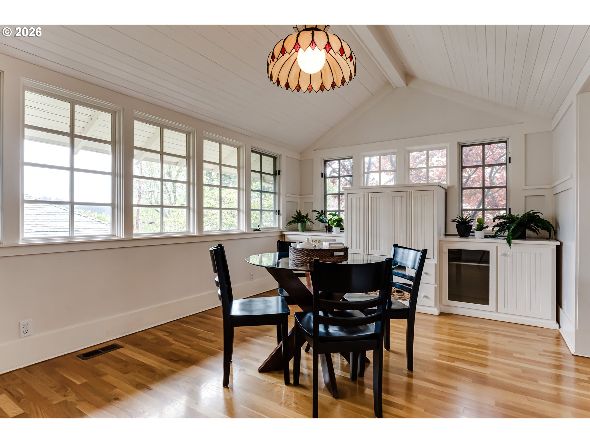 96 W 20TH AVE, Eugene, OR, 97405