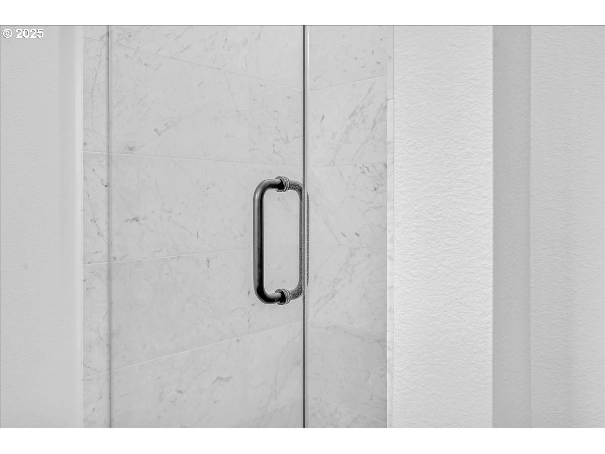 Photo #20: 139678510 Listing: Photo #20