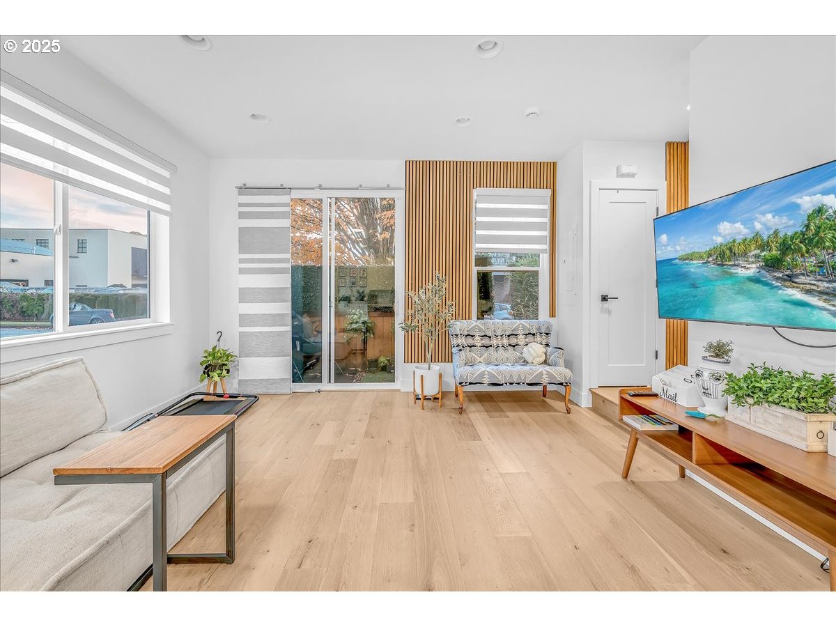 Photo #1: 139678510 Listing: Photo #1