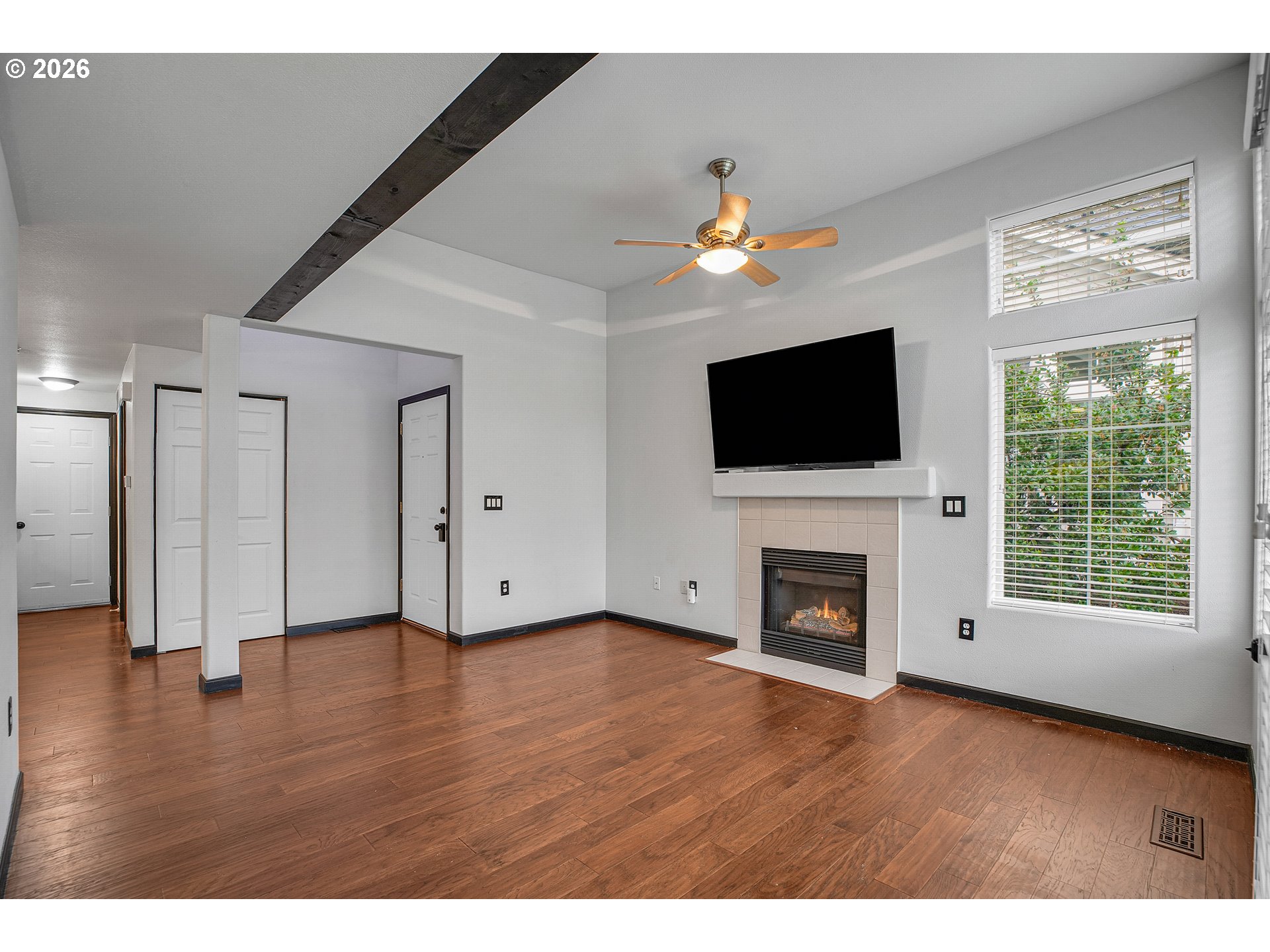 Photo #4: 140500337 Listing: Photo #4