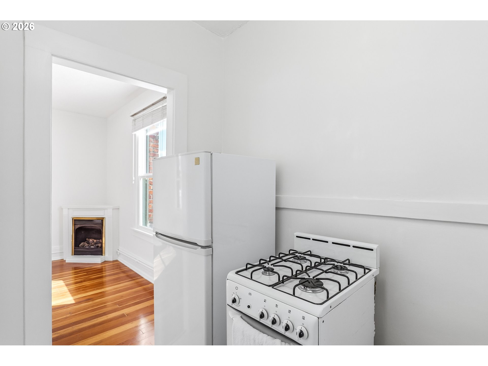 Photo #17: 140690975 Listing: Photo #17