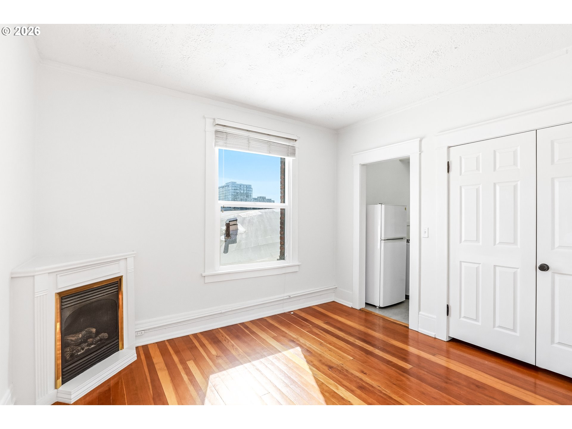 Photo #10: 140690975 Listing: Photo #10