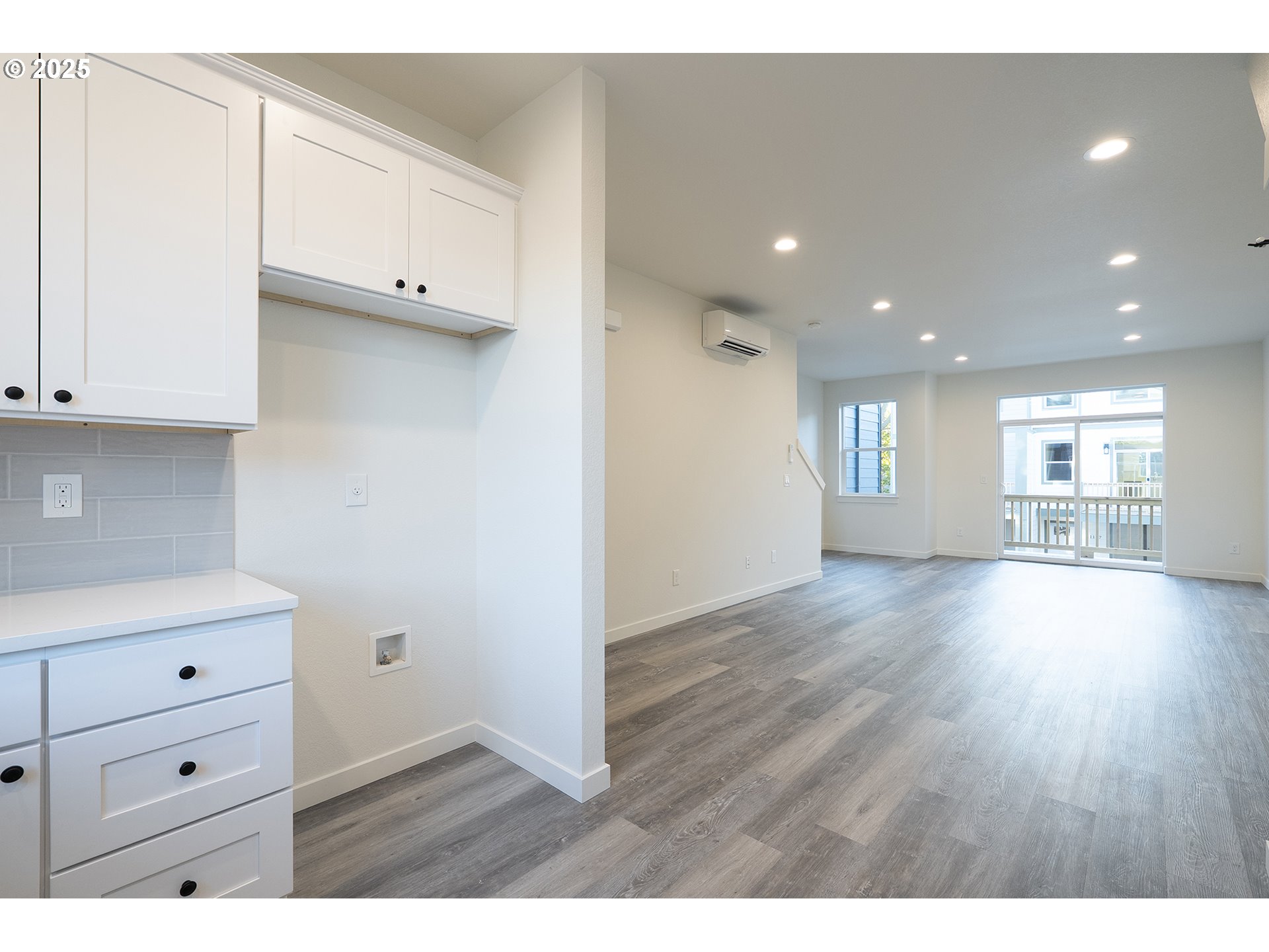 Photo #12: 140886336 Listing: Photo #12