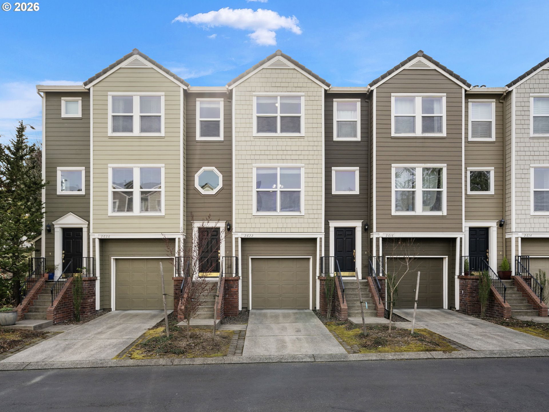 Photo #17: 141280157 Listing: Photo #17