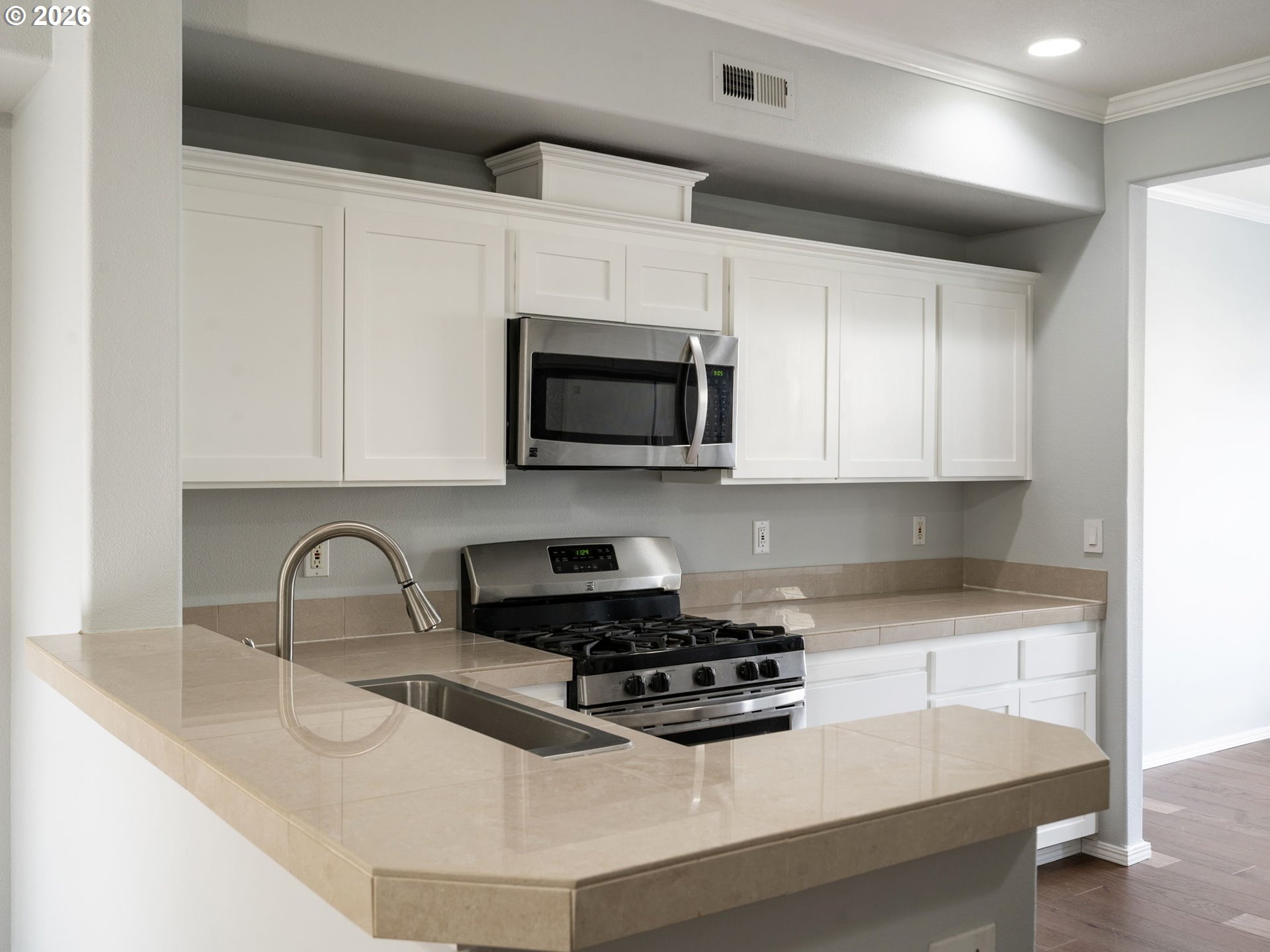 Photo #22: 141280157 Listing: Photo #22