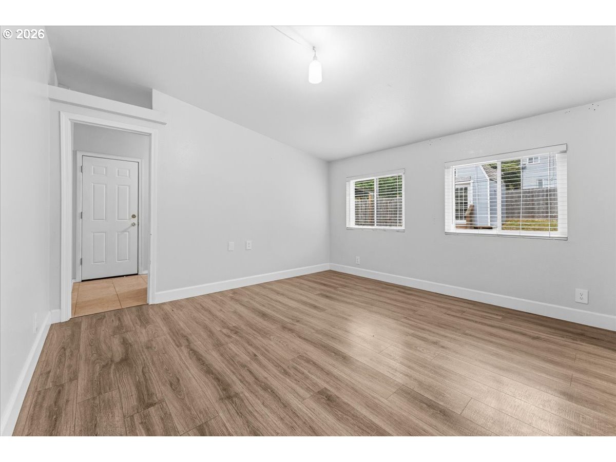 Property photo 13 of 41