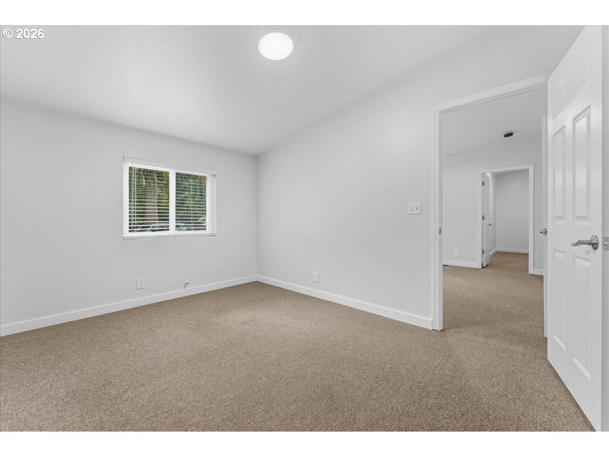 Property photo 16 of 41