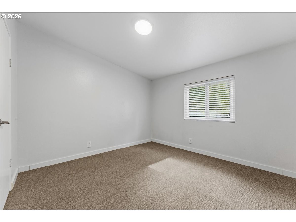 Property photo 21 of 41