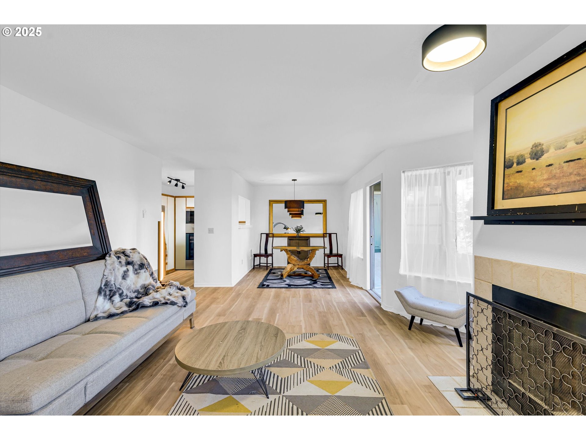 Photo #12: 142619194 Listing: Photo #12