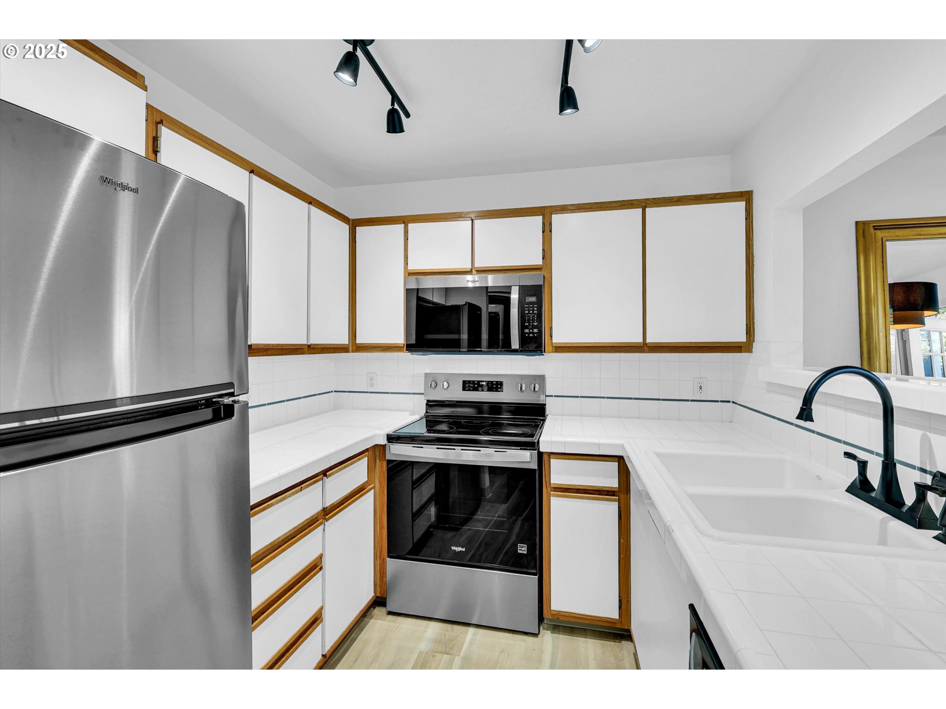 Photo #13: 142619194 Listing: Photo #13