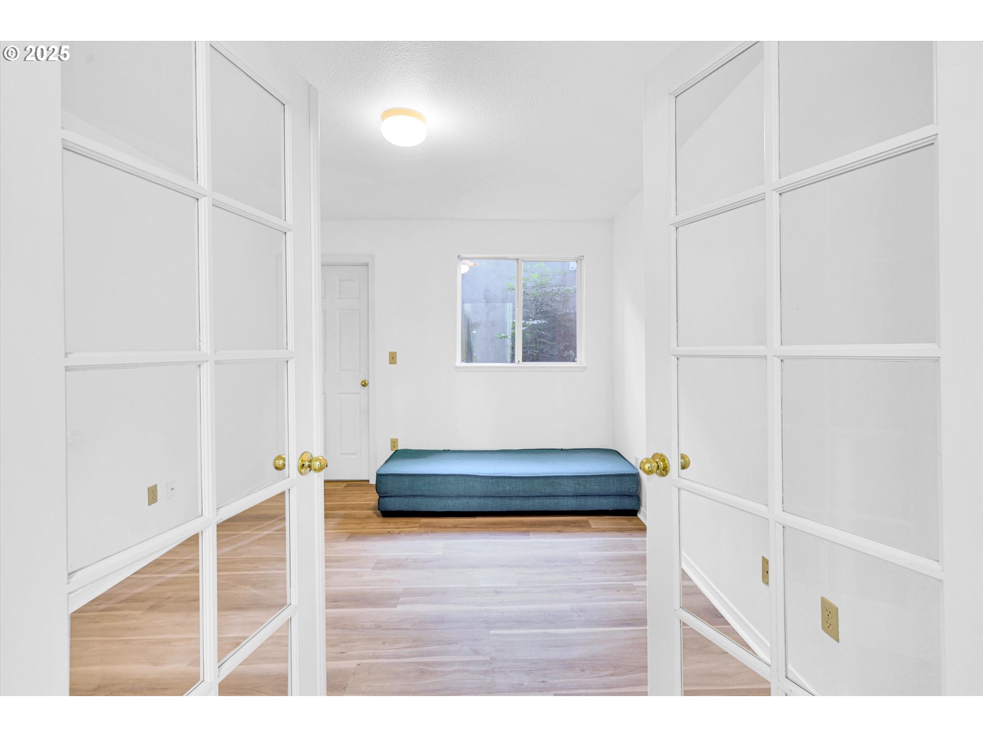 Photo #23: 142619194 Listing: Photo #23