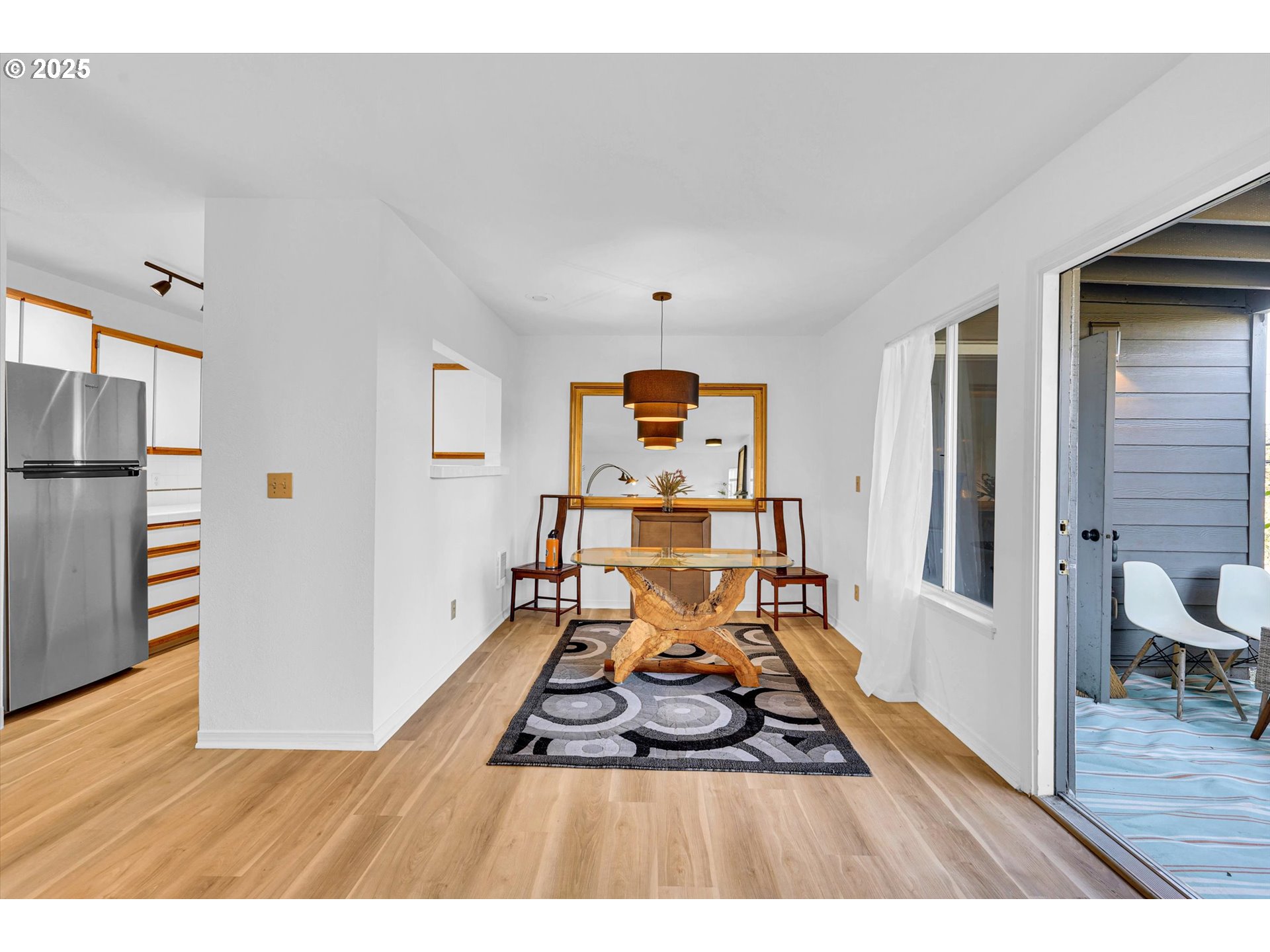 Photo #8: 142619194 Listing: Photo #8