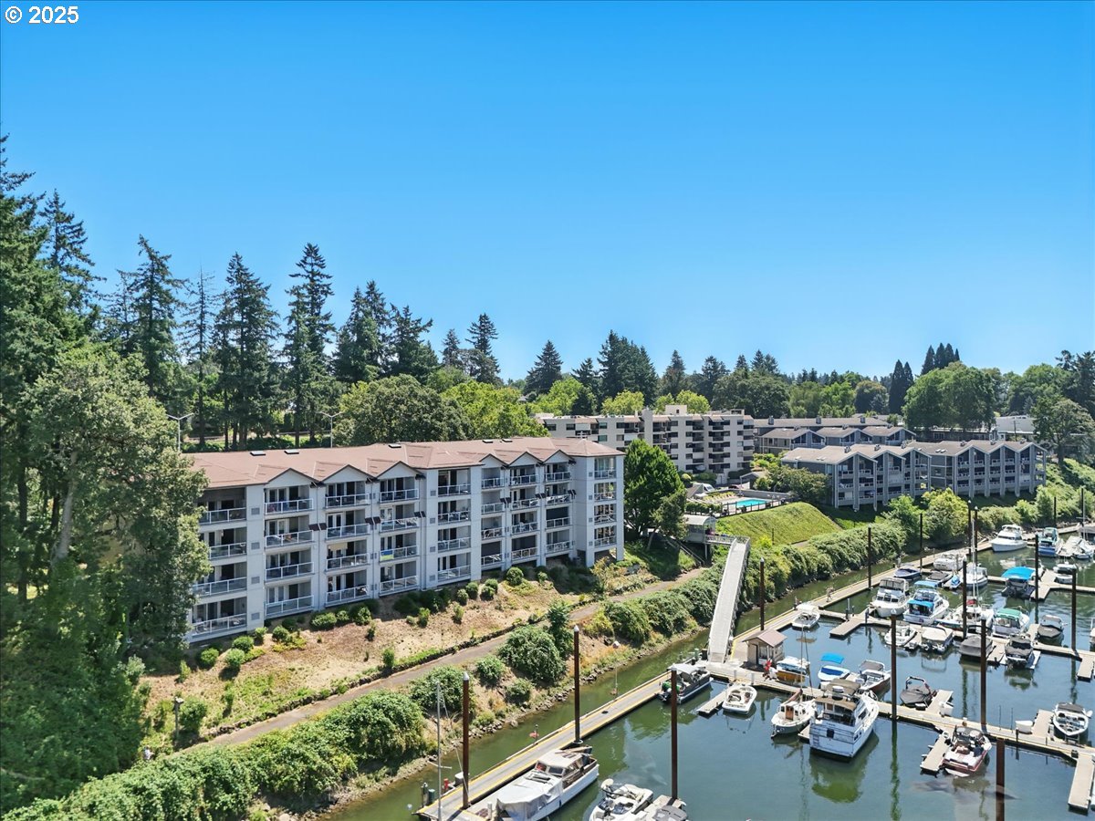 Photo #1: 142982210 Listing: Photo #1