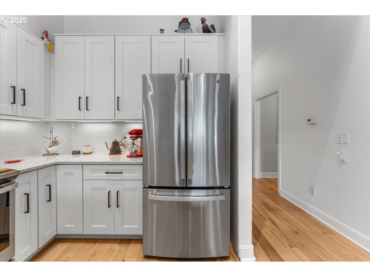 Photo #21: 142982210 Listing: Photo #21