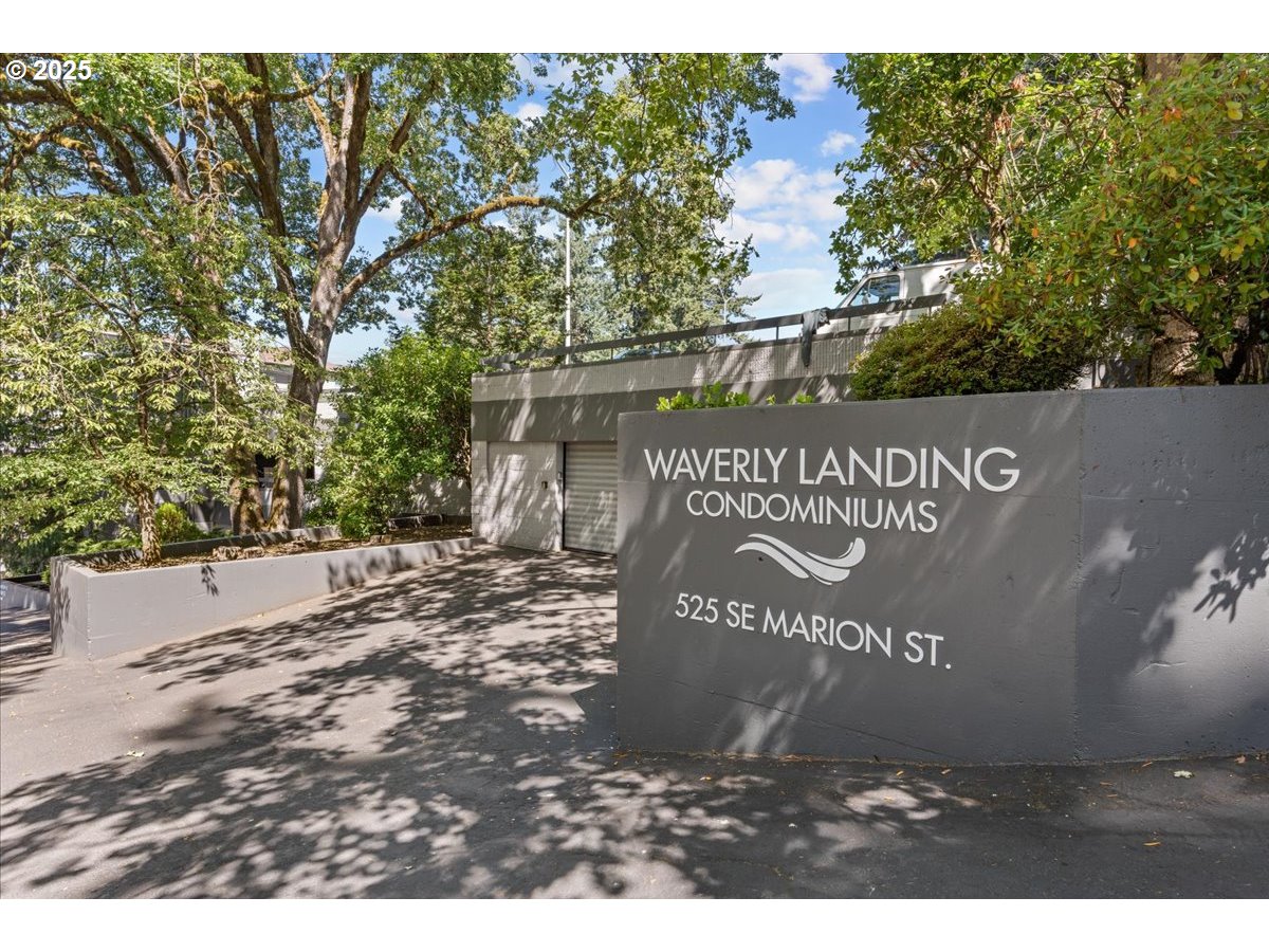 Photo #44: 142982210 Listing: Photo #44