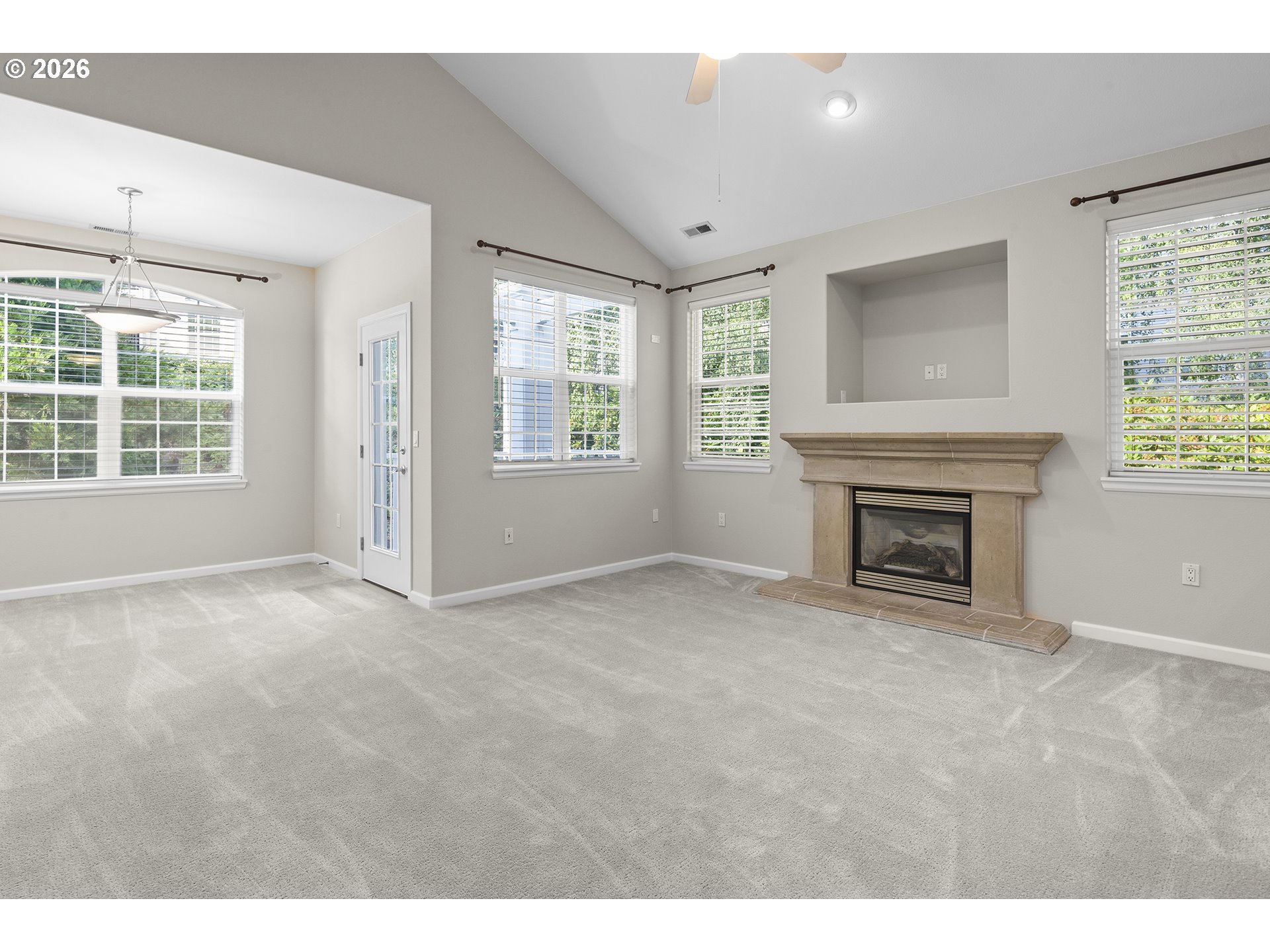 Photo #15: 143356811 Listing: Photo #15