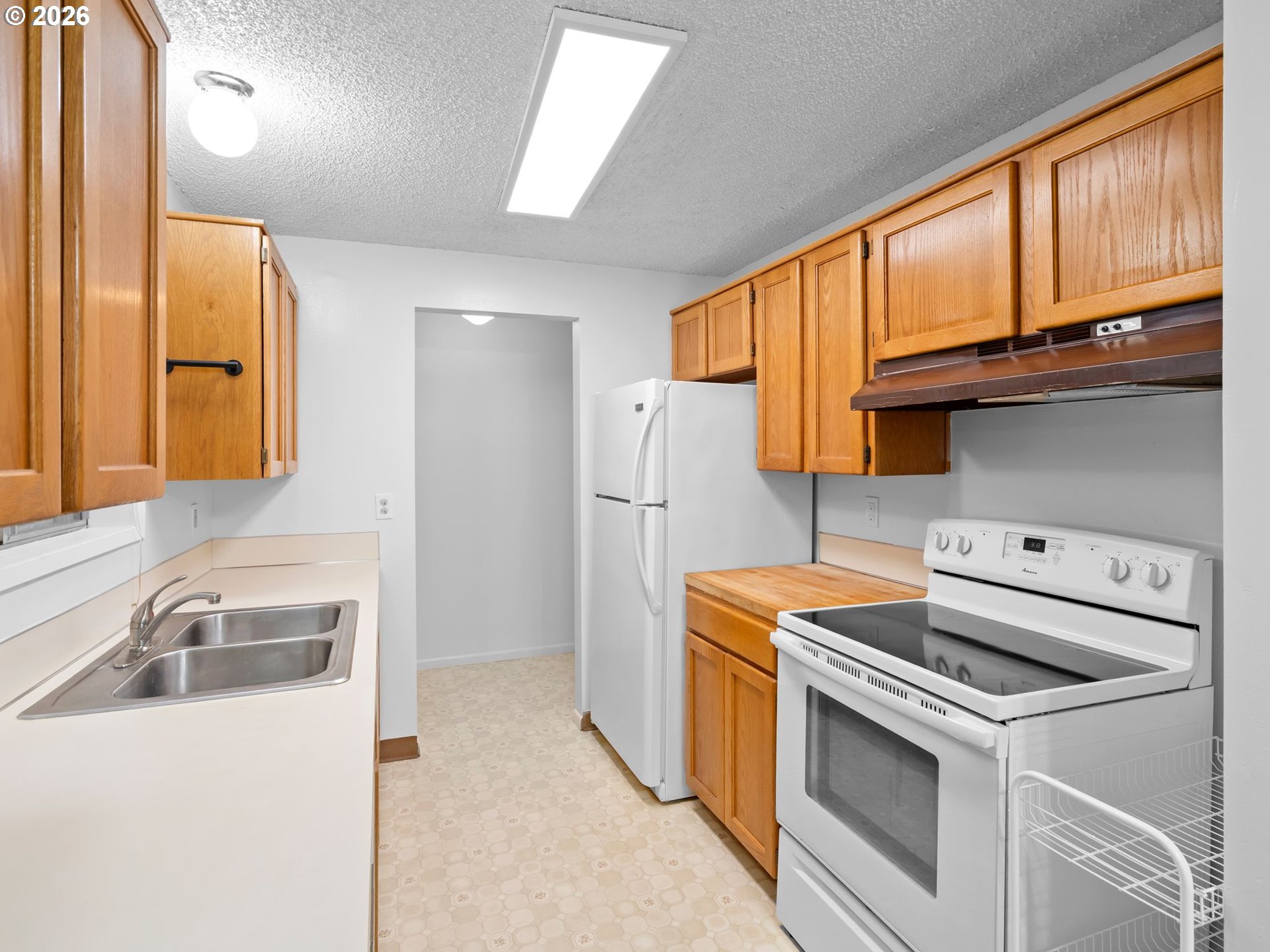 Photo #3: 143559012 Listing: Photo #3