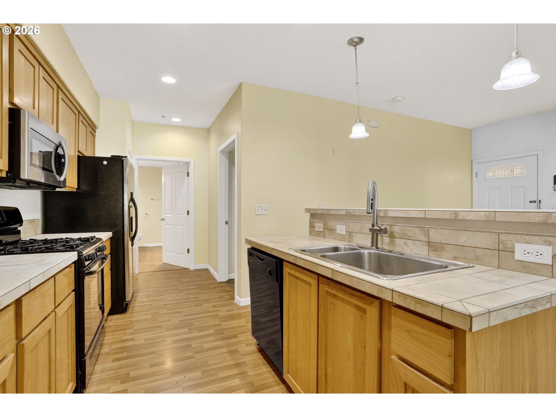 Photo #13: 144545603 Listing: Photo #13