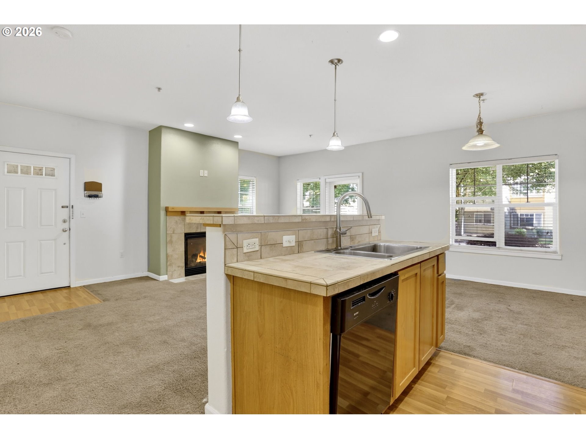 Photo #27: 144545603 Listing: Photo #27