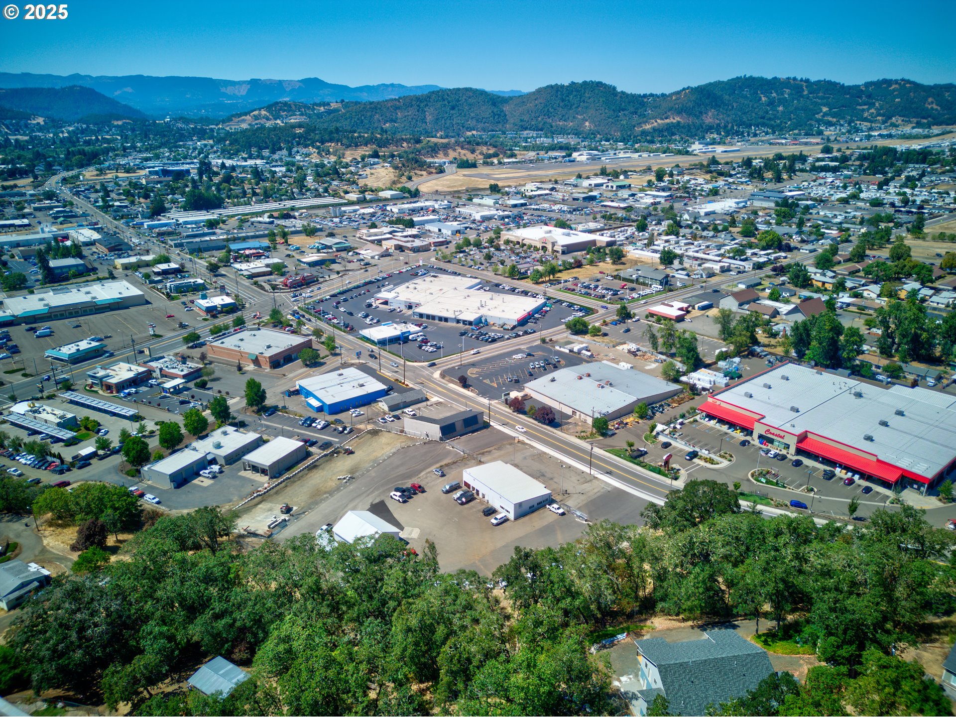 797 NE GARDEN VALLEY BLVD, Roseburg, OR, 97470
