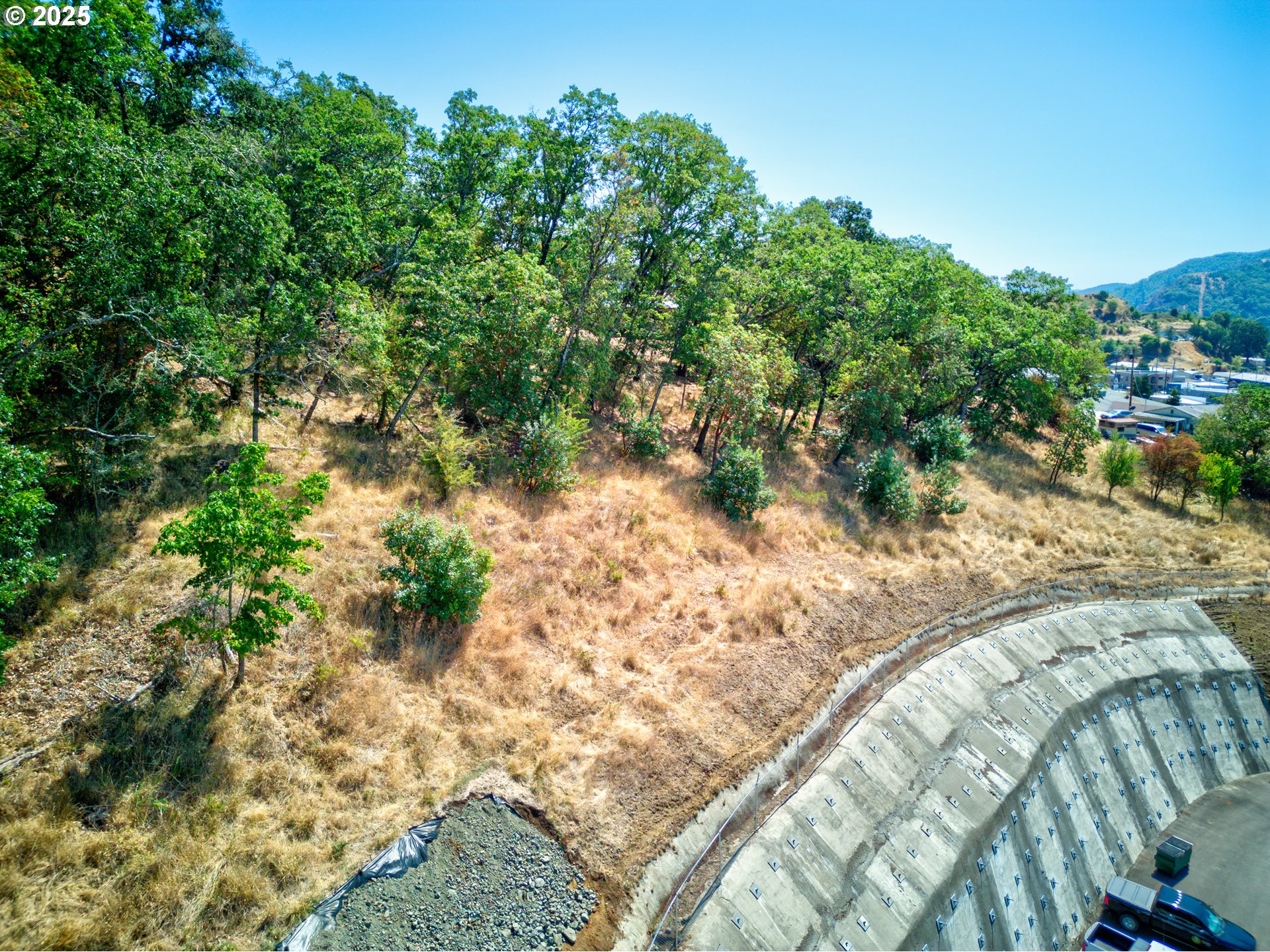 797 NE GARDEN VALLEY BLVD, Roseburg, OR, 97470