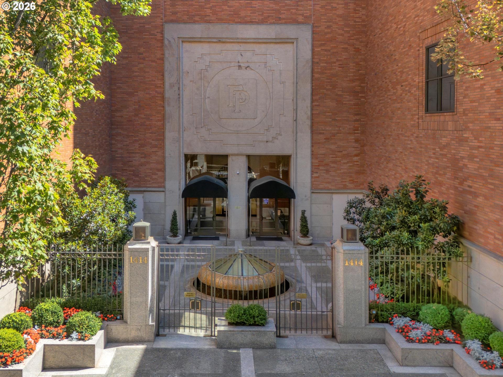 Photo #2: 144682266 Listing: Photo #2