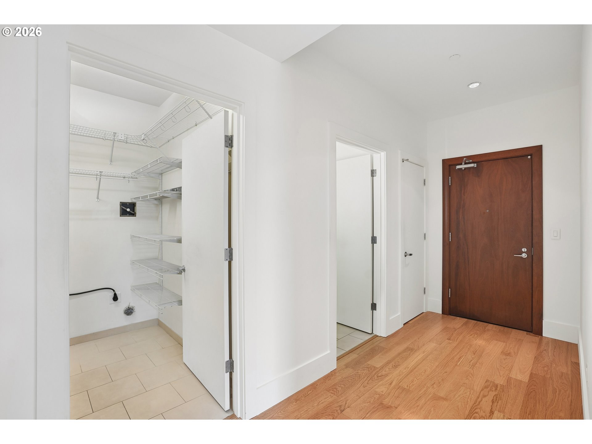 Photo #3: 144710479 Listing: Photo #3