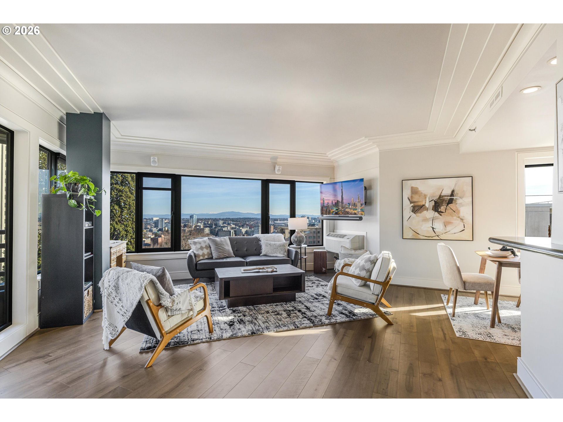 Photo #4: 144995743 Listing: Photo #4