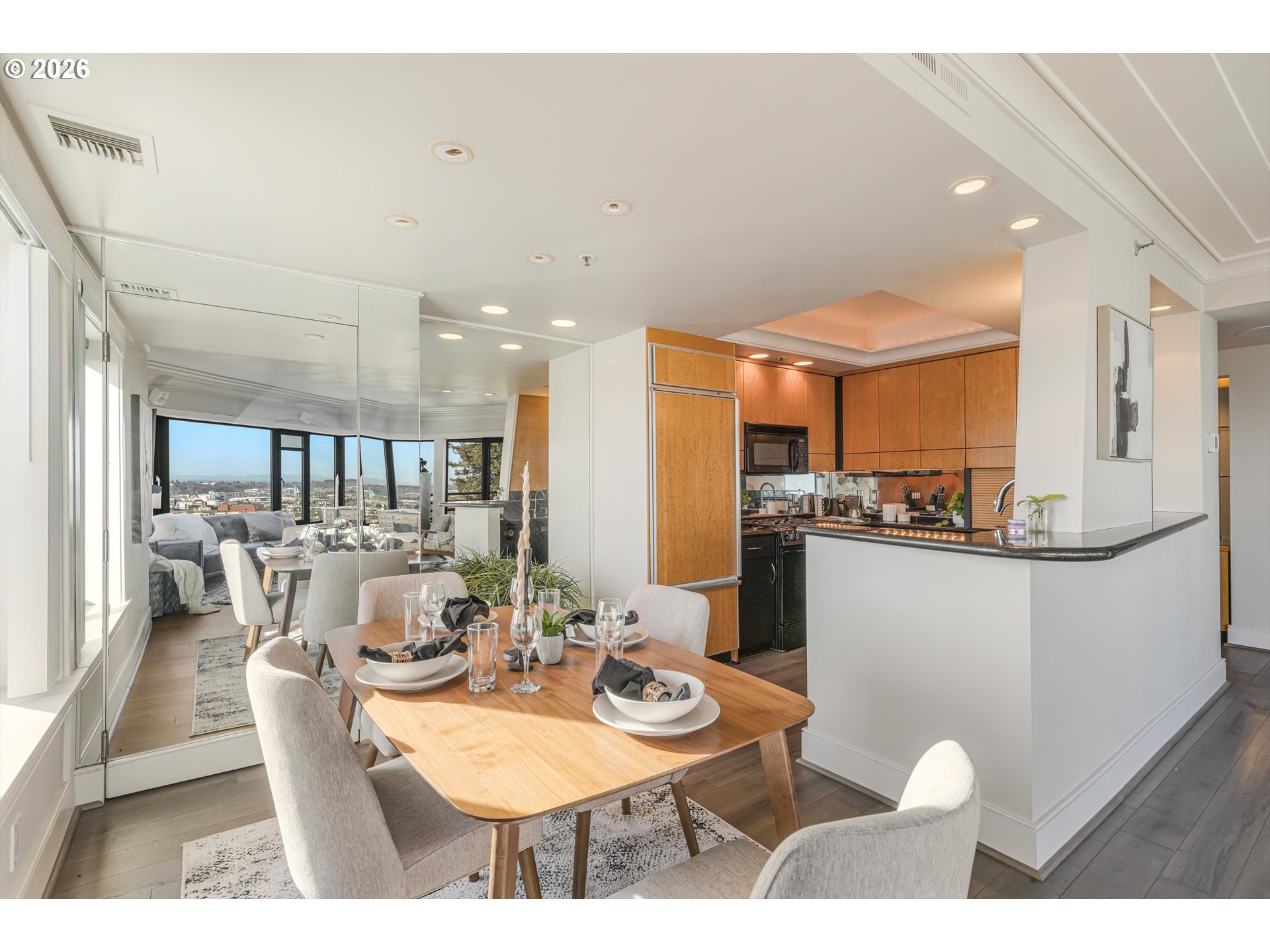 Photo #12: 144995743 Listing: Photo #12