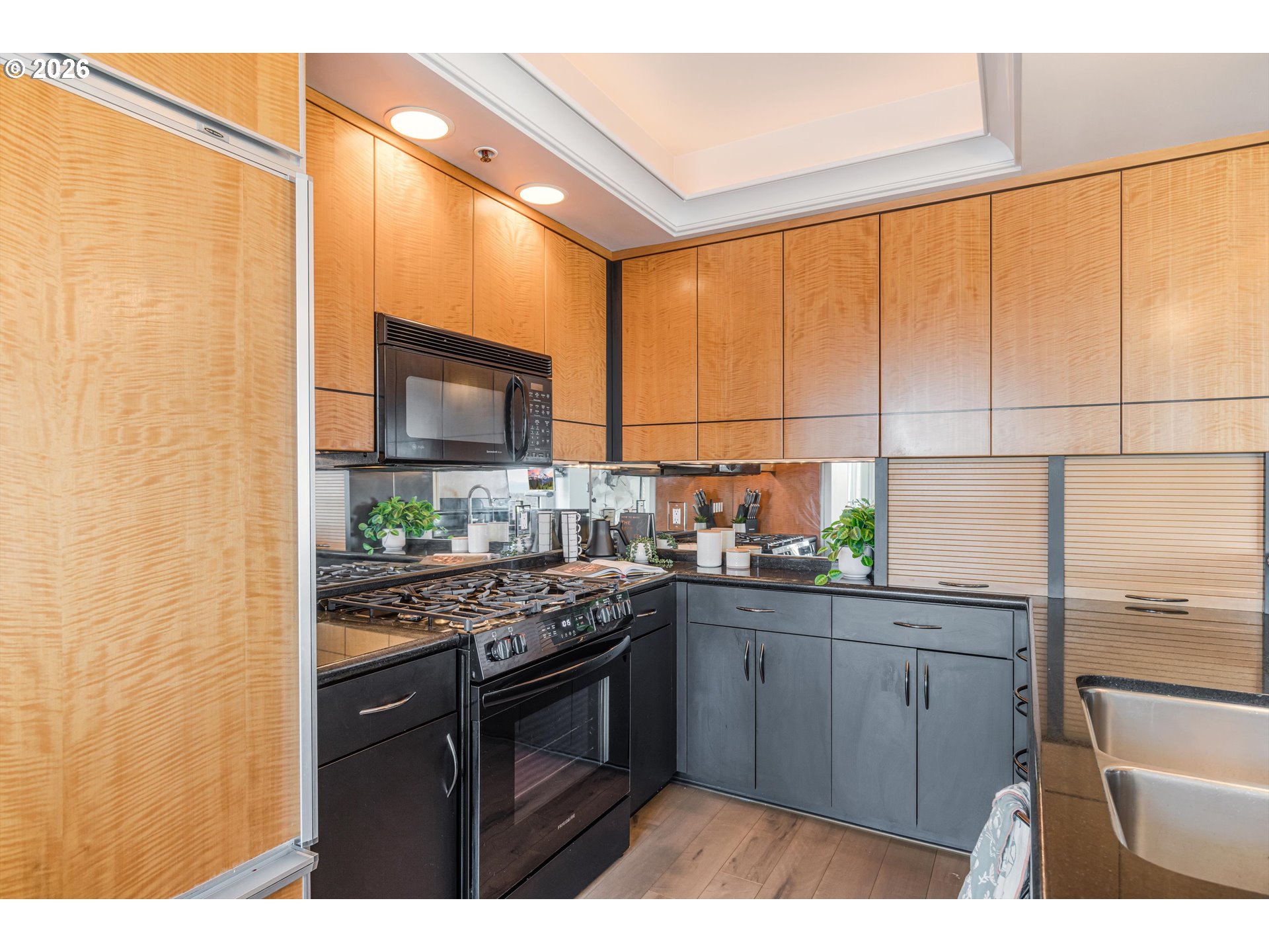 Photo #17: 144995743 Listing: Photo #17