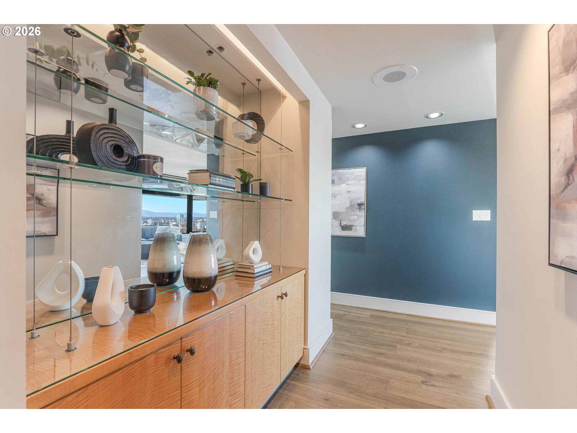 Photo #3: 144995743 Listing: Photo #3